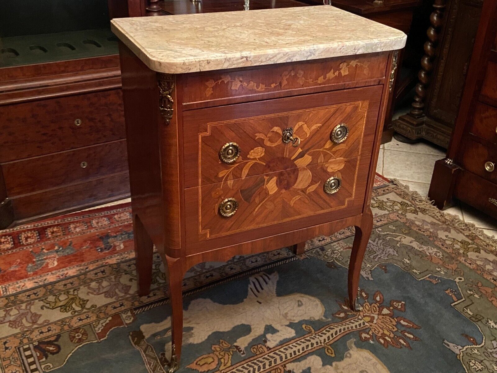 Louis XV Louis XVI style inlaid chest of drawers