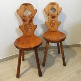 Chaises en bois pin montagnard