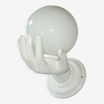 Hand lamp in white ceramic and white opaline globe, in perfect condition