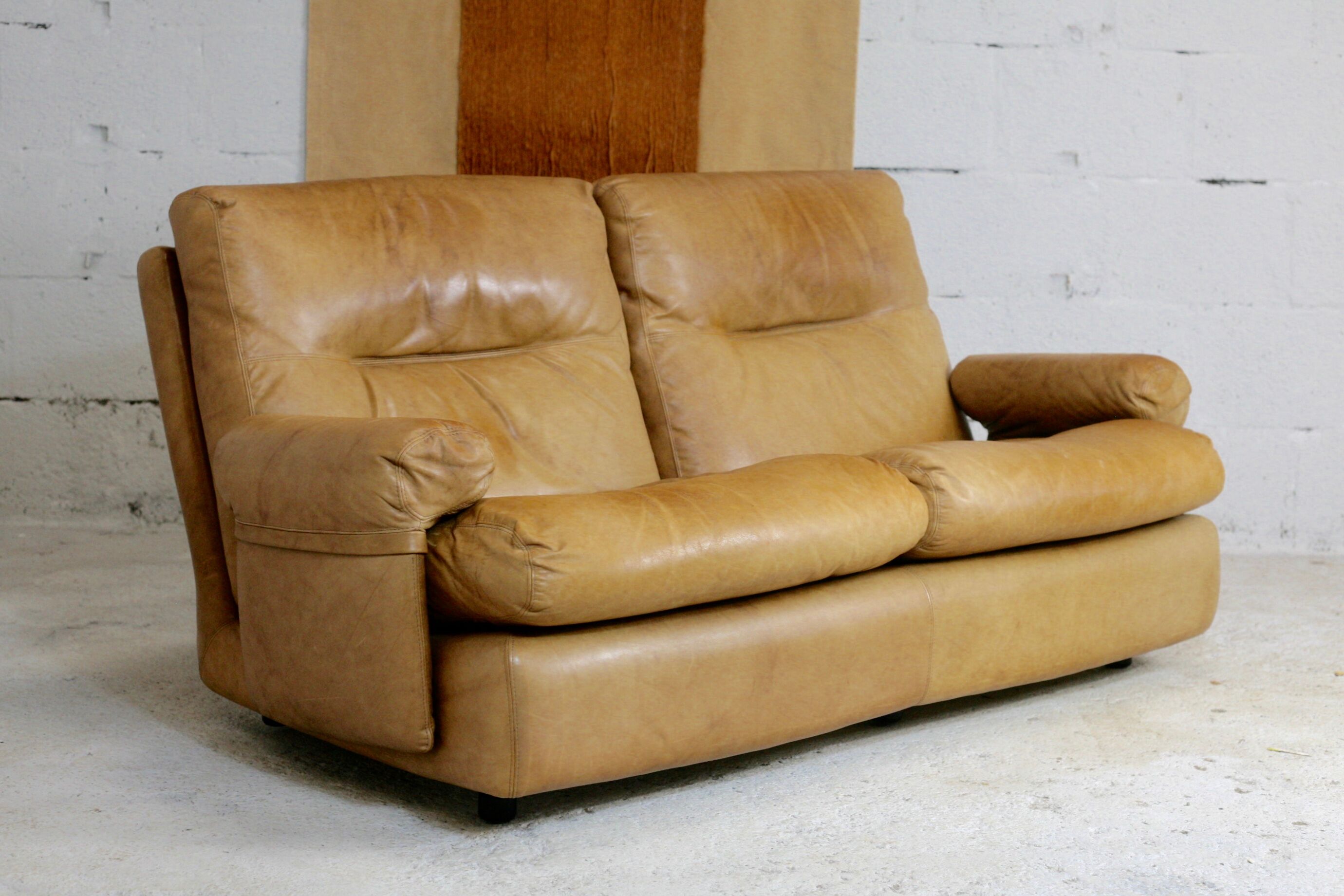 Leather sofa, Albany model, late 70's, Roset edition