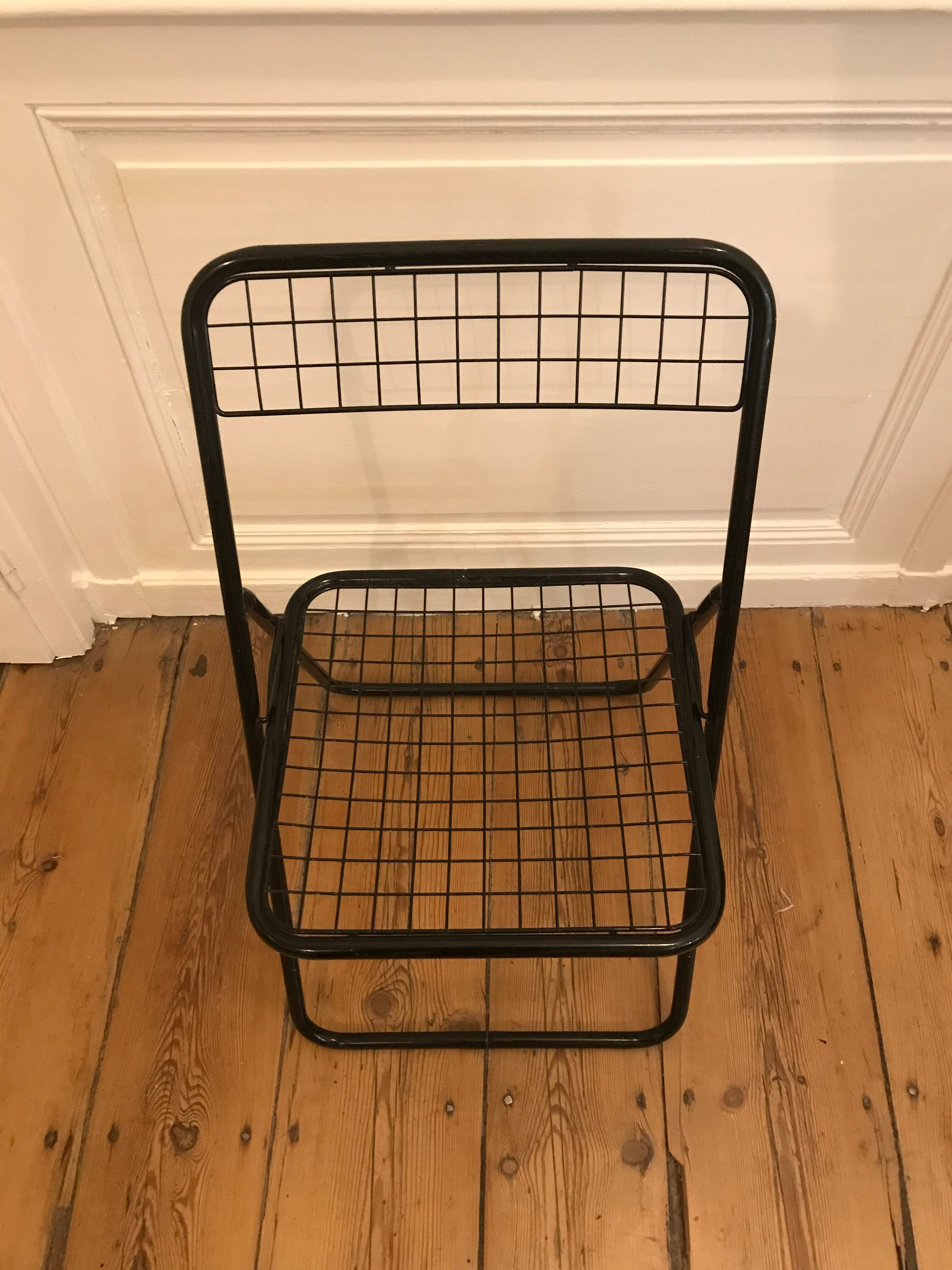 Folding chair