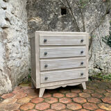 Vintage chest of drawers