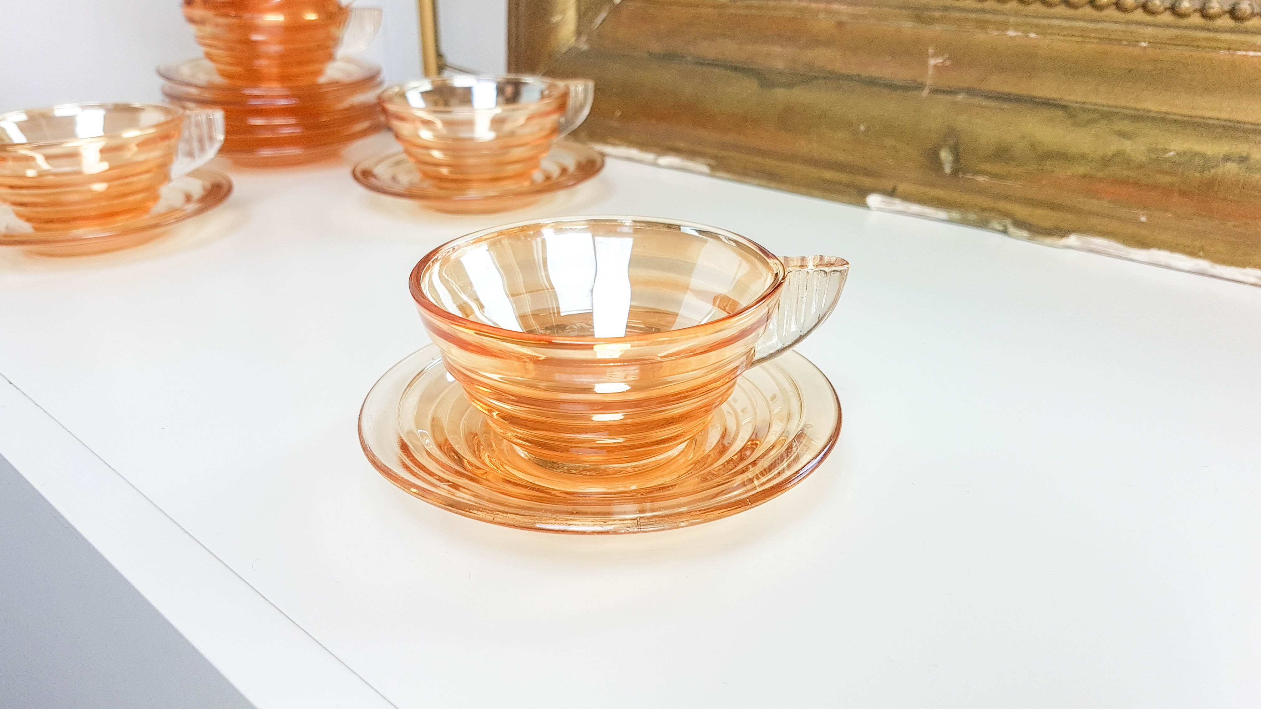 Gondolo coffee service in iridescent glass
