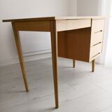 Desk years 60