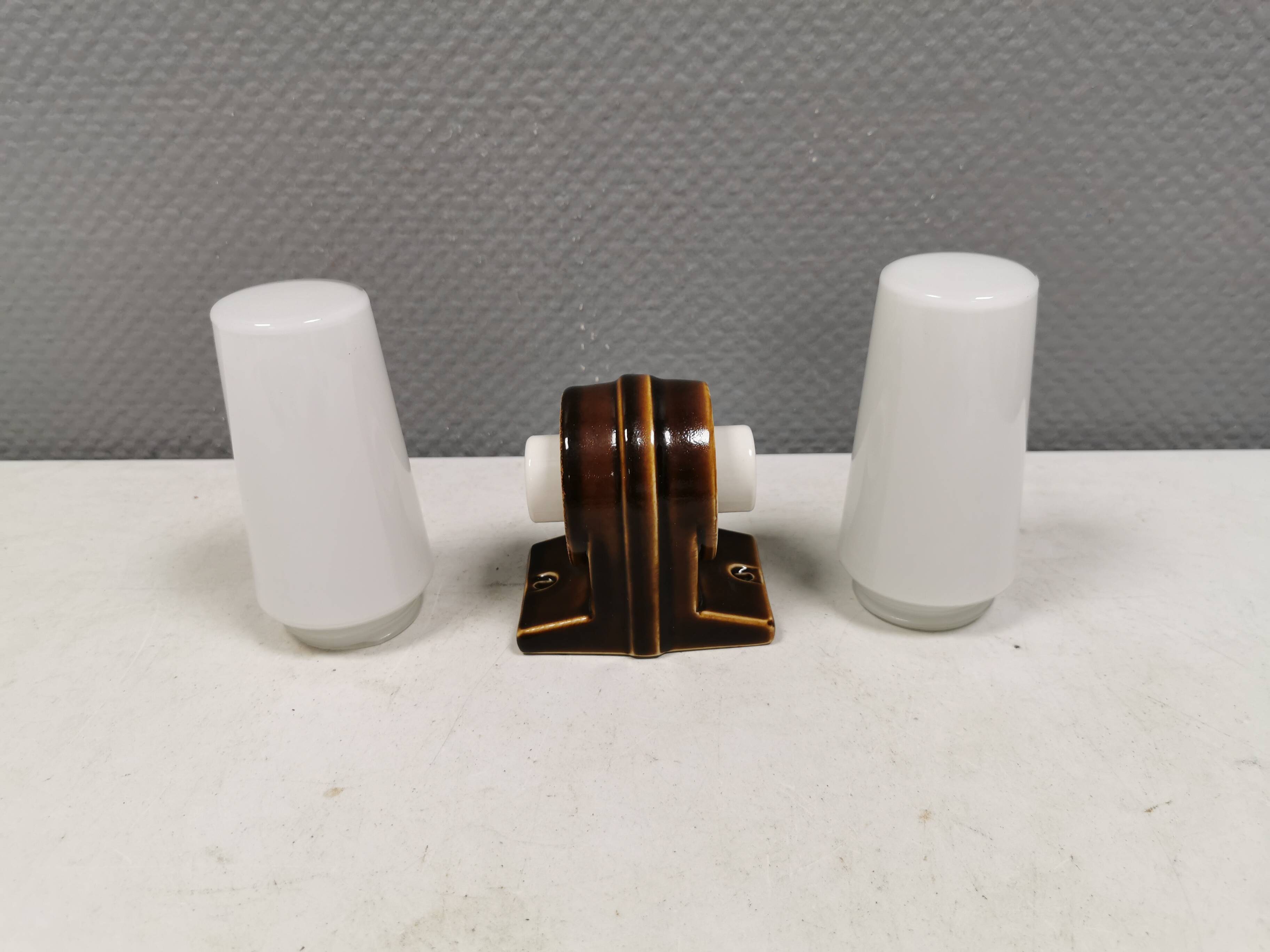 Lampe de salle de bain/mur, par Sigvard Bernadotte pour Ifö Suède, modèle 6060.