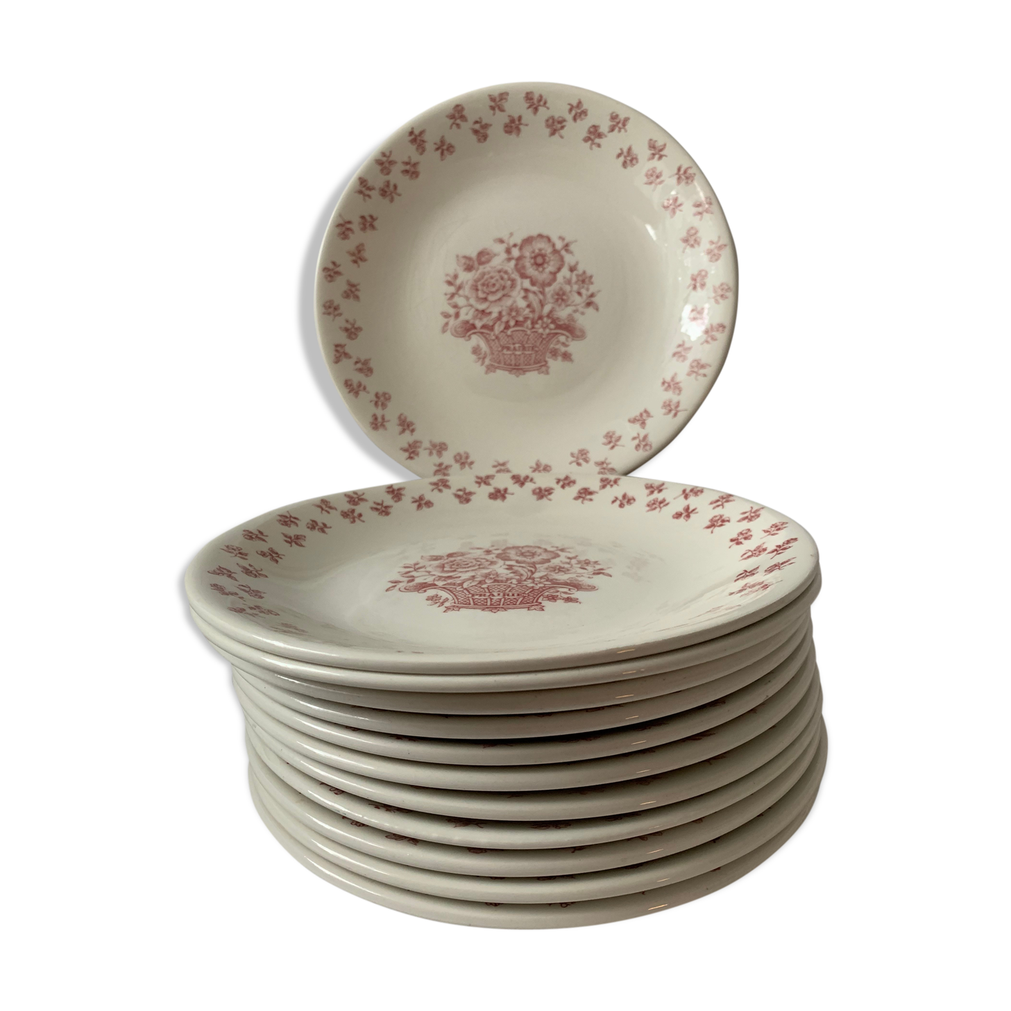 12 flat plates in red earthenware Gien 1970