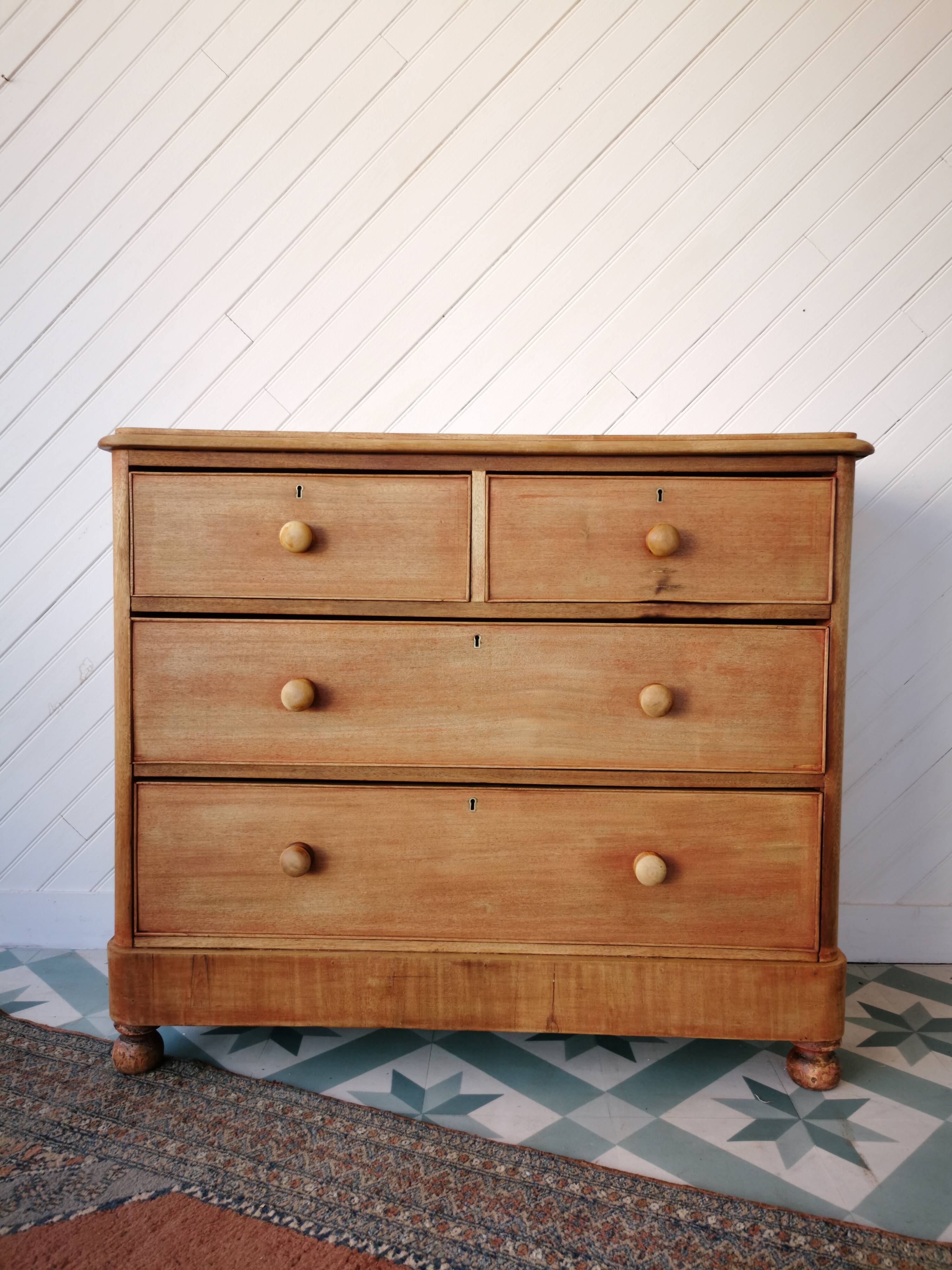 English chest of drawers