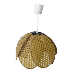 suspension en rotin fleur