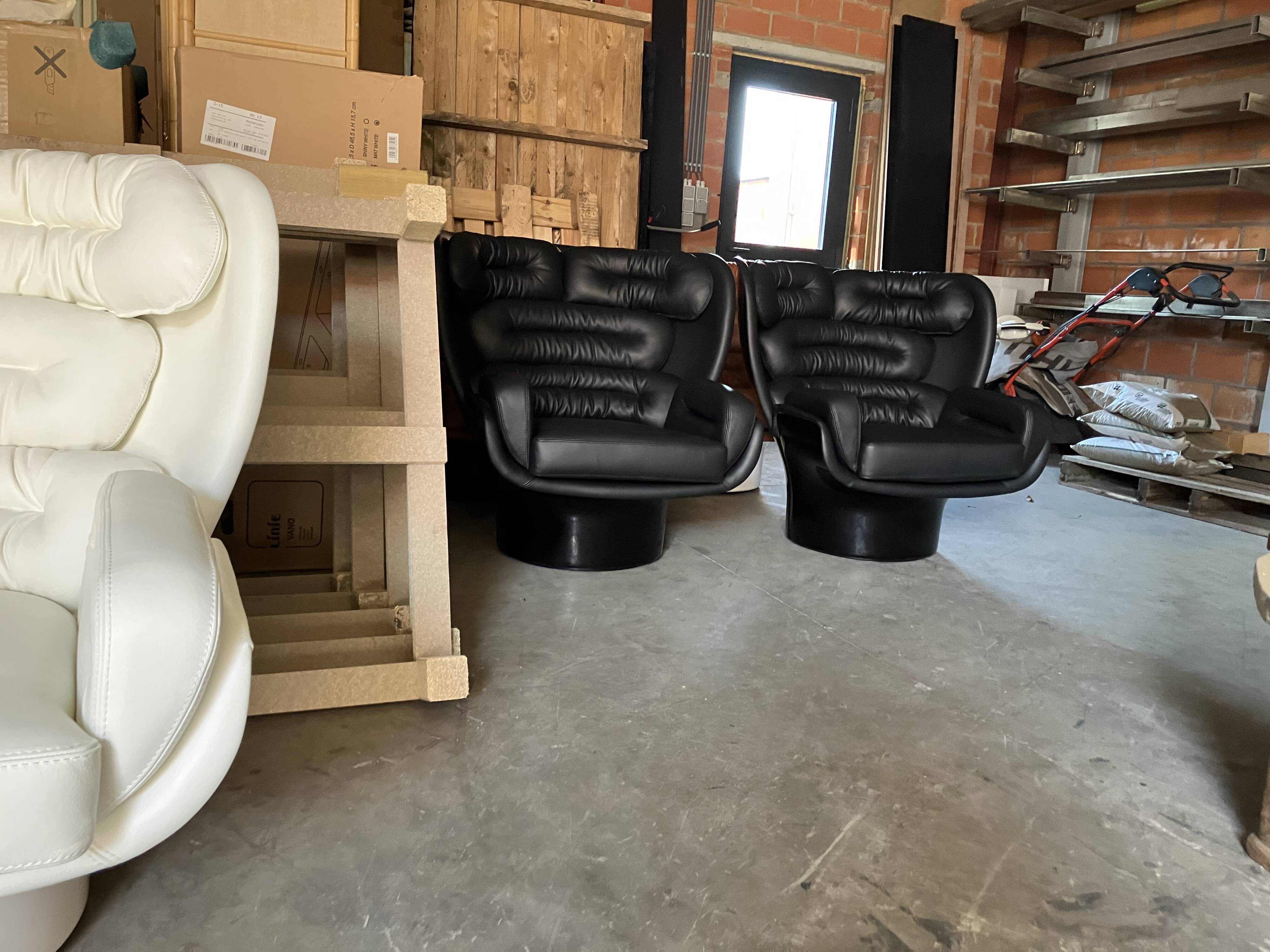 2x Joe Colombo Elda Longhi chair black on black, showroom condition!