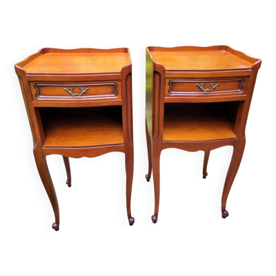 Paire de chevets style Louis XV en merisier