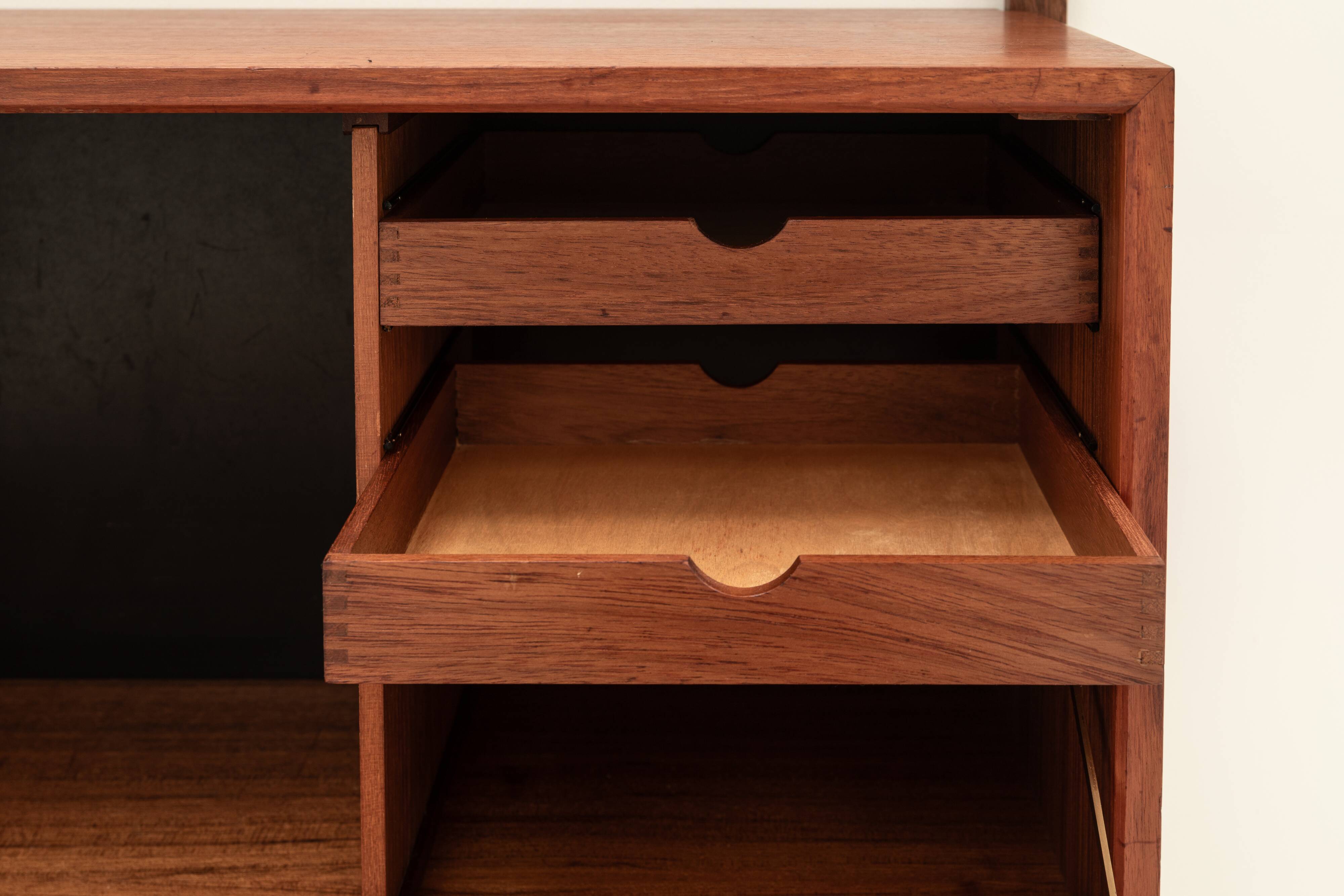 Wall unit by Poul Cadovius