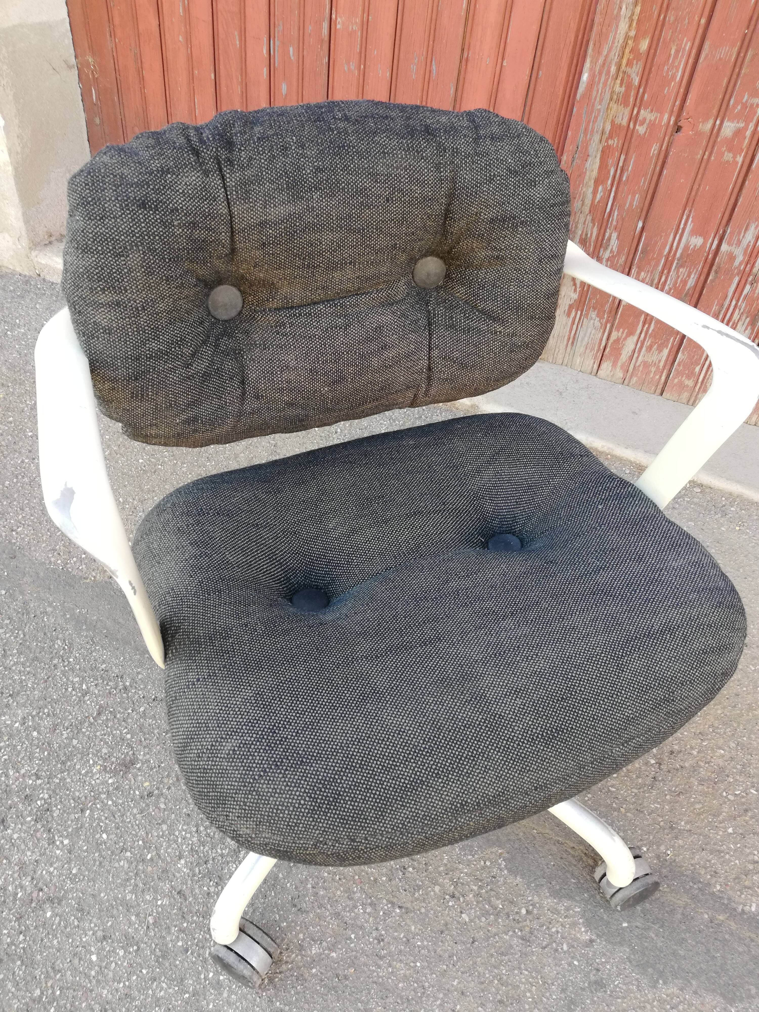 Armchair on wheels by Morrison & Hannah edition Knoll