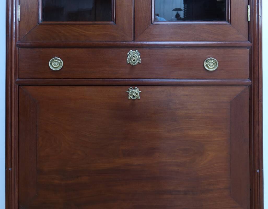 Secretary with a Mahogany Guillotine from Cuba, Louis XVI period – Late 18th century
