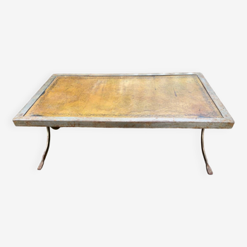 Industrial coffee table in silver wrought iron and leather from the 70s