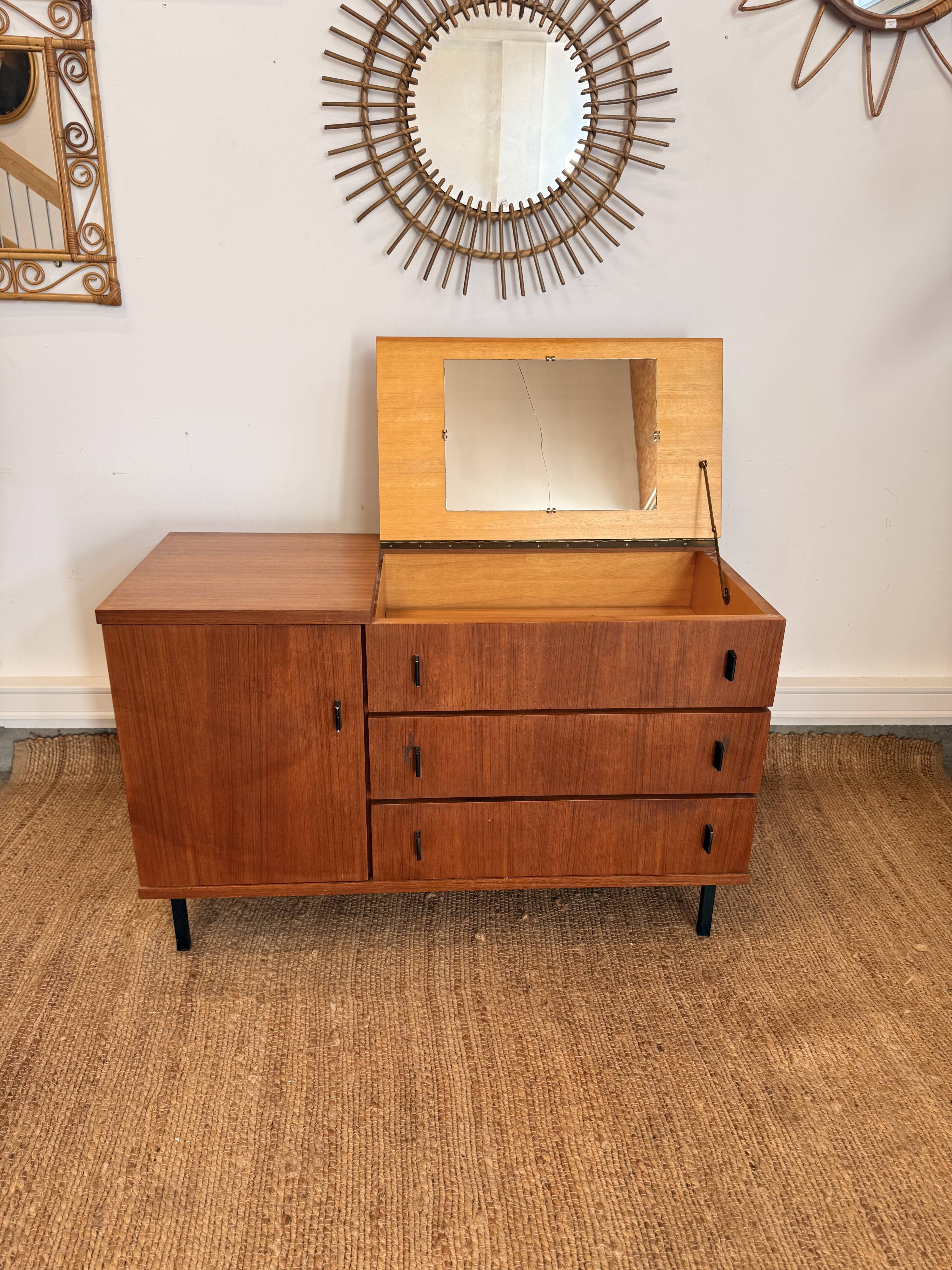 Coiffeuse de style scandinave en bois plaqué , années 70