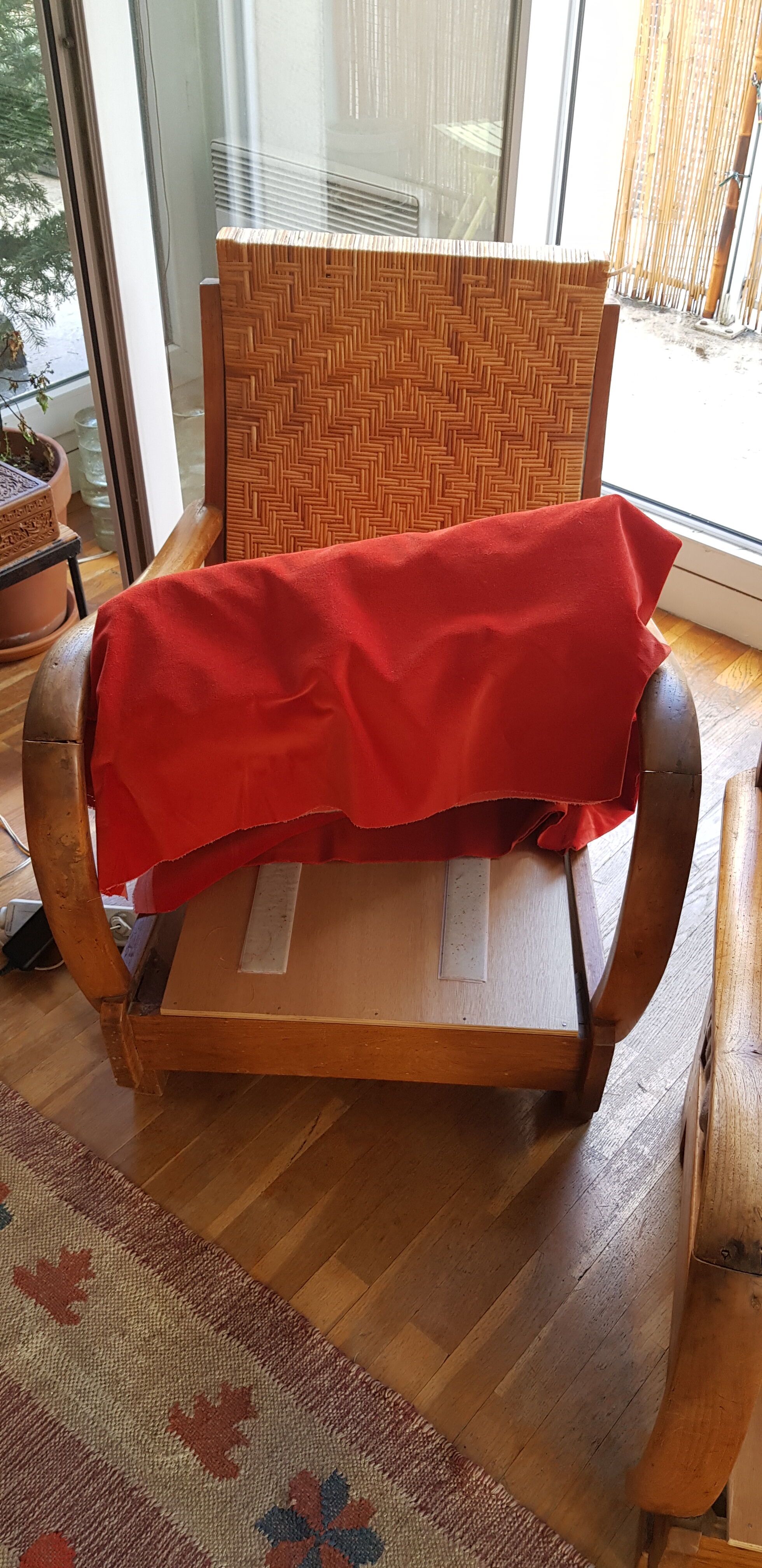 Fauteuil en teck et rotin style colonial indonésien