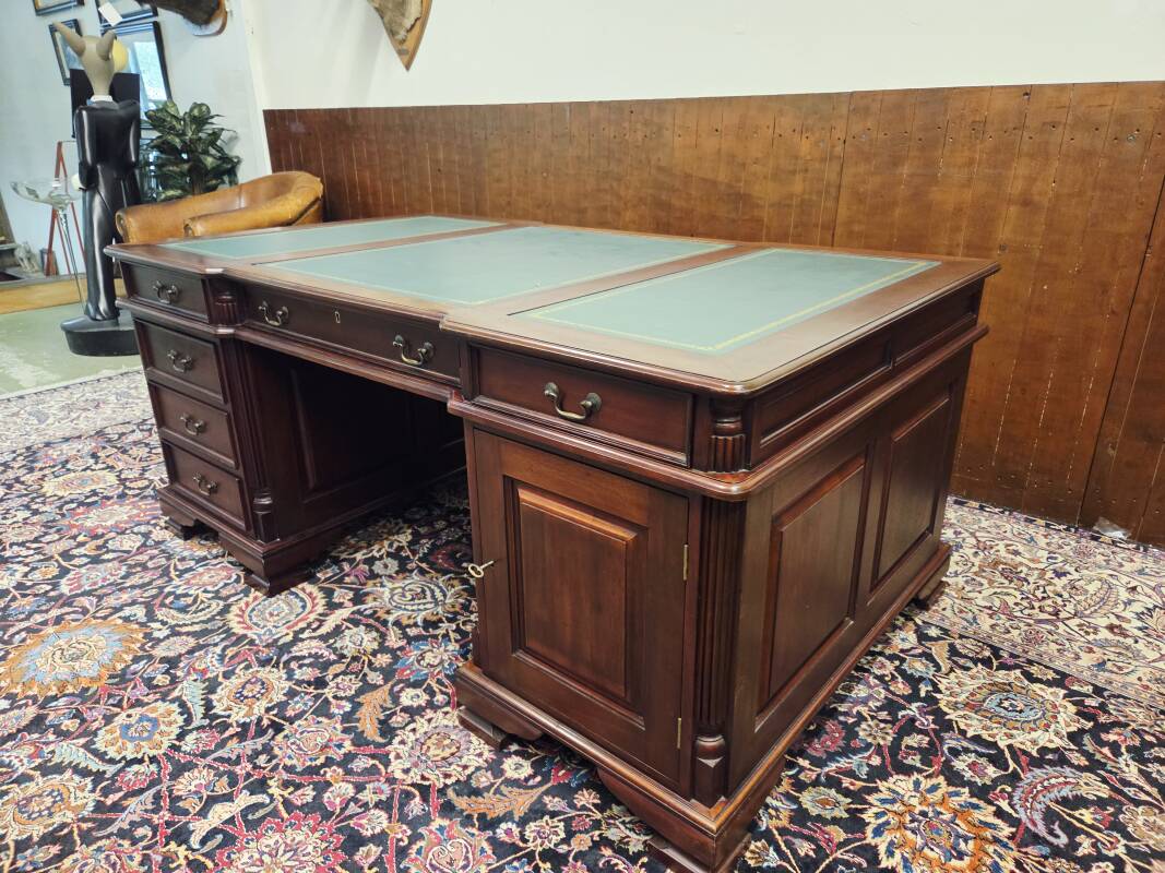 English Antique Desk Partnerdesk