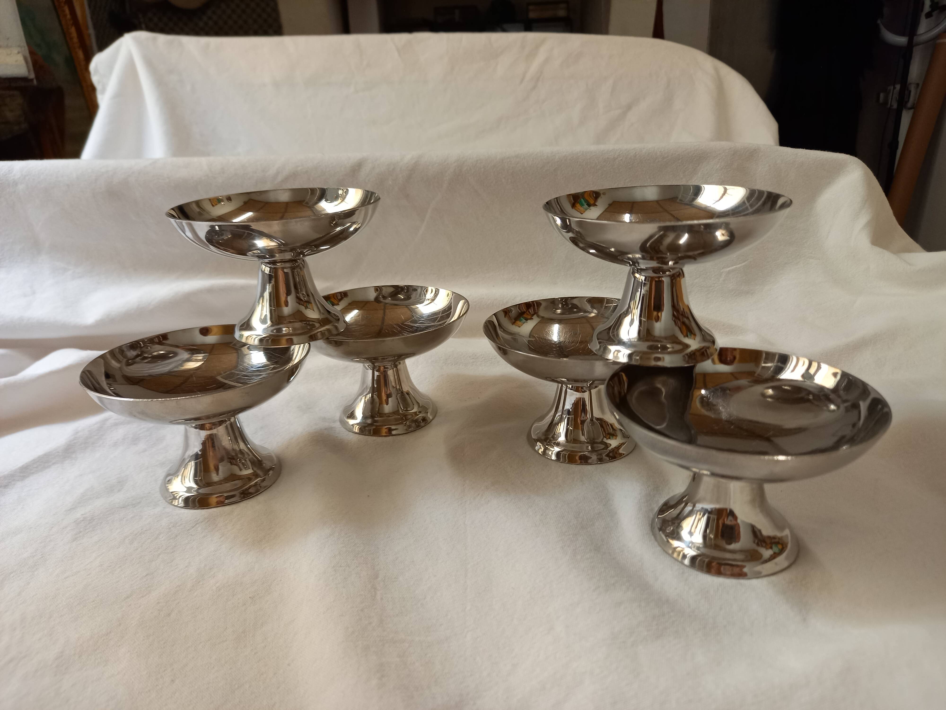 Set of 6 Guy Degrenne stainless steel ice cream cups with 6 ice cream spoons