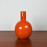 Vintage minimalist ceramic vase from the Asa collection.