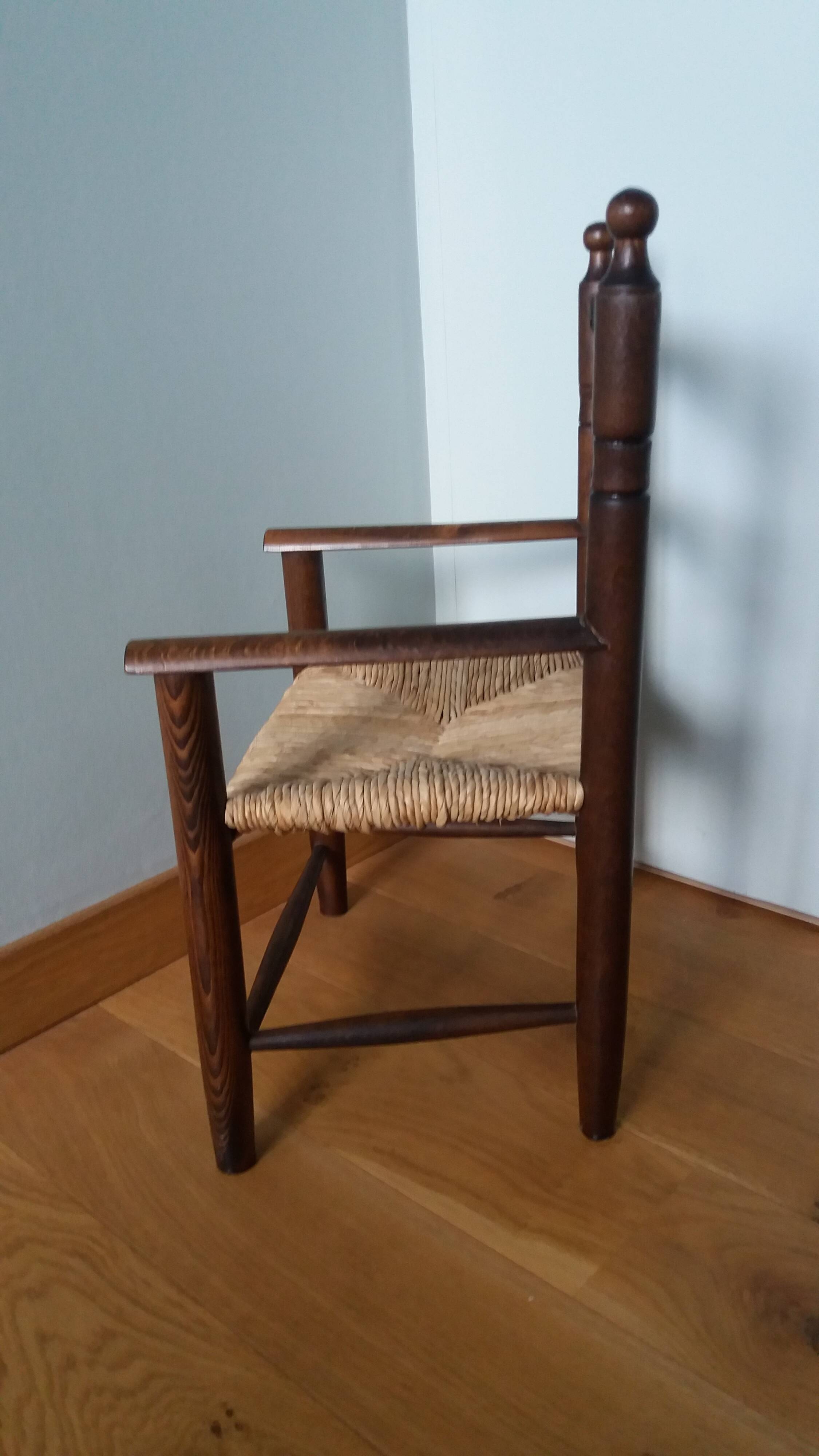 Children's straw armchair