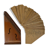 Old zither with 17 scores