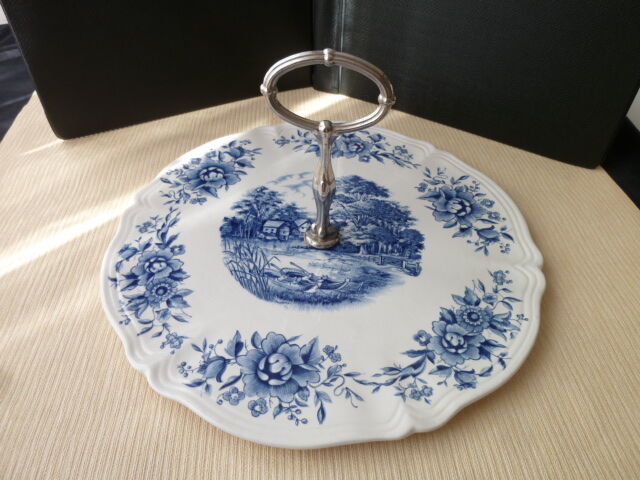 Cheese platter in faience of Sarreguemines Romantic model