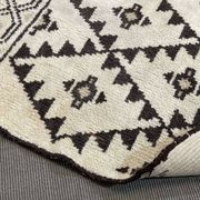 Handmade Moroccan wool rug - 1.70m x 1.20m.