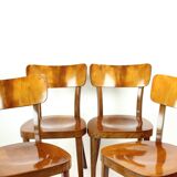 Ensemble de 4 chaises de salle à manger classiques Tatra en noyer, Tchécoslovaquie, années 1950
