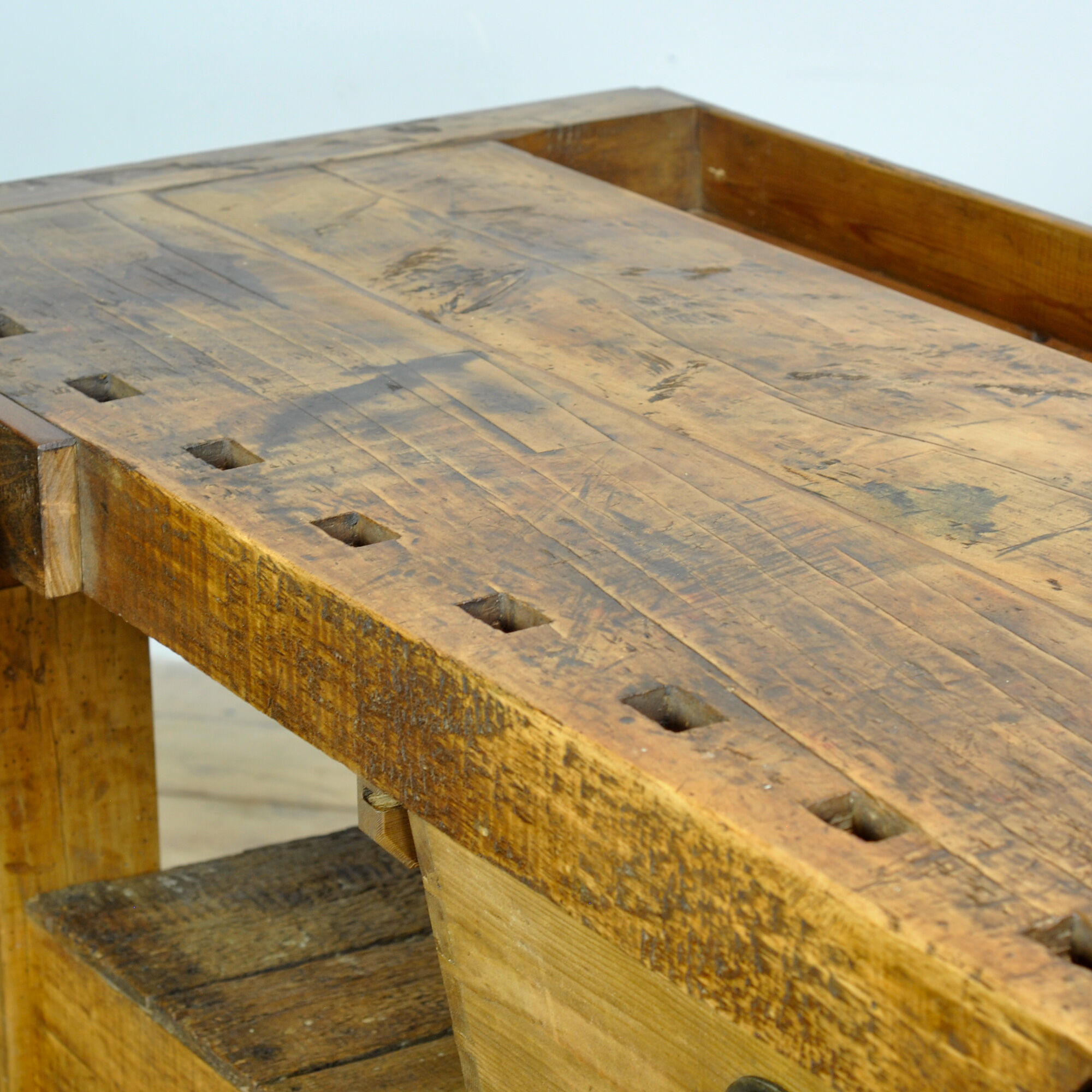 Oak carpenters workbench, circa 1920