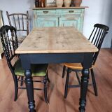 Farm table