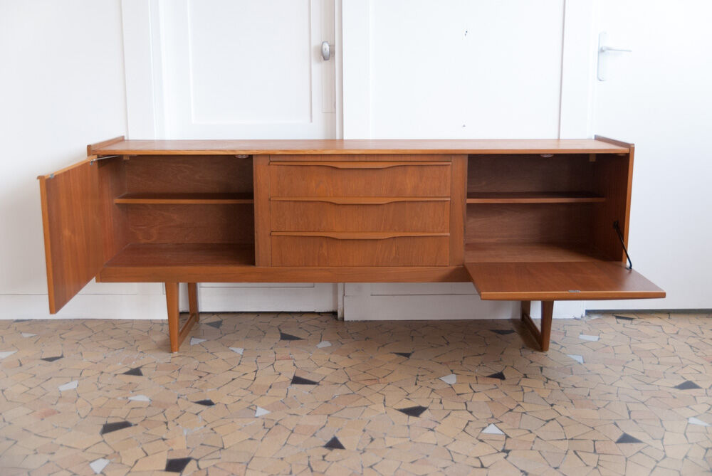 Scandinavian sideboard 184cm