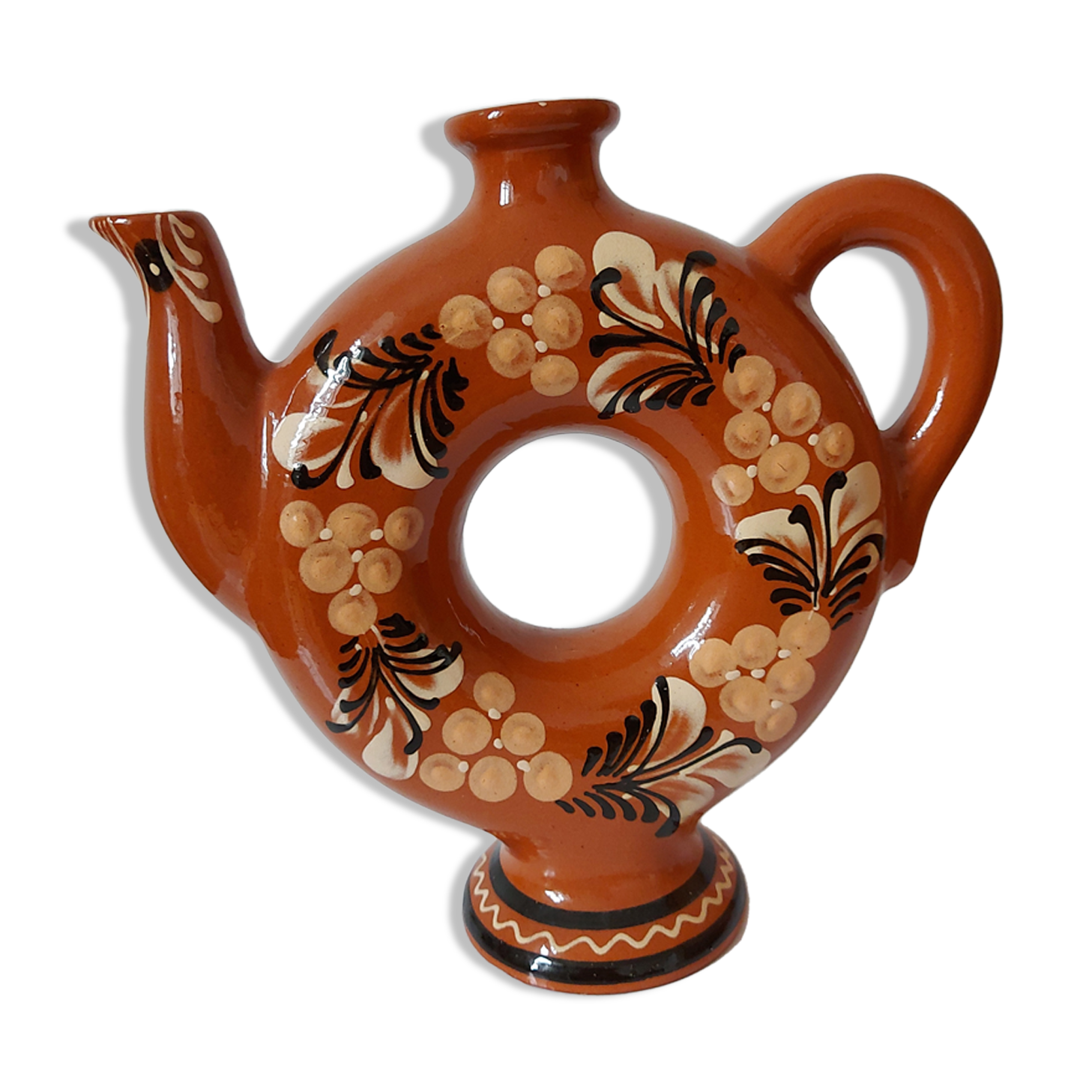 Kosiv Ukrainian pitcher