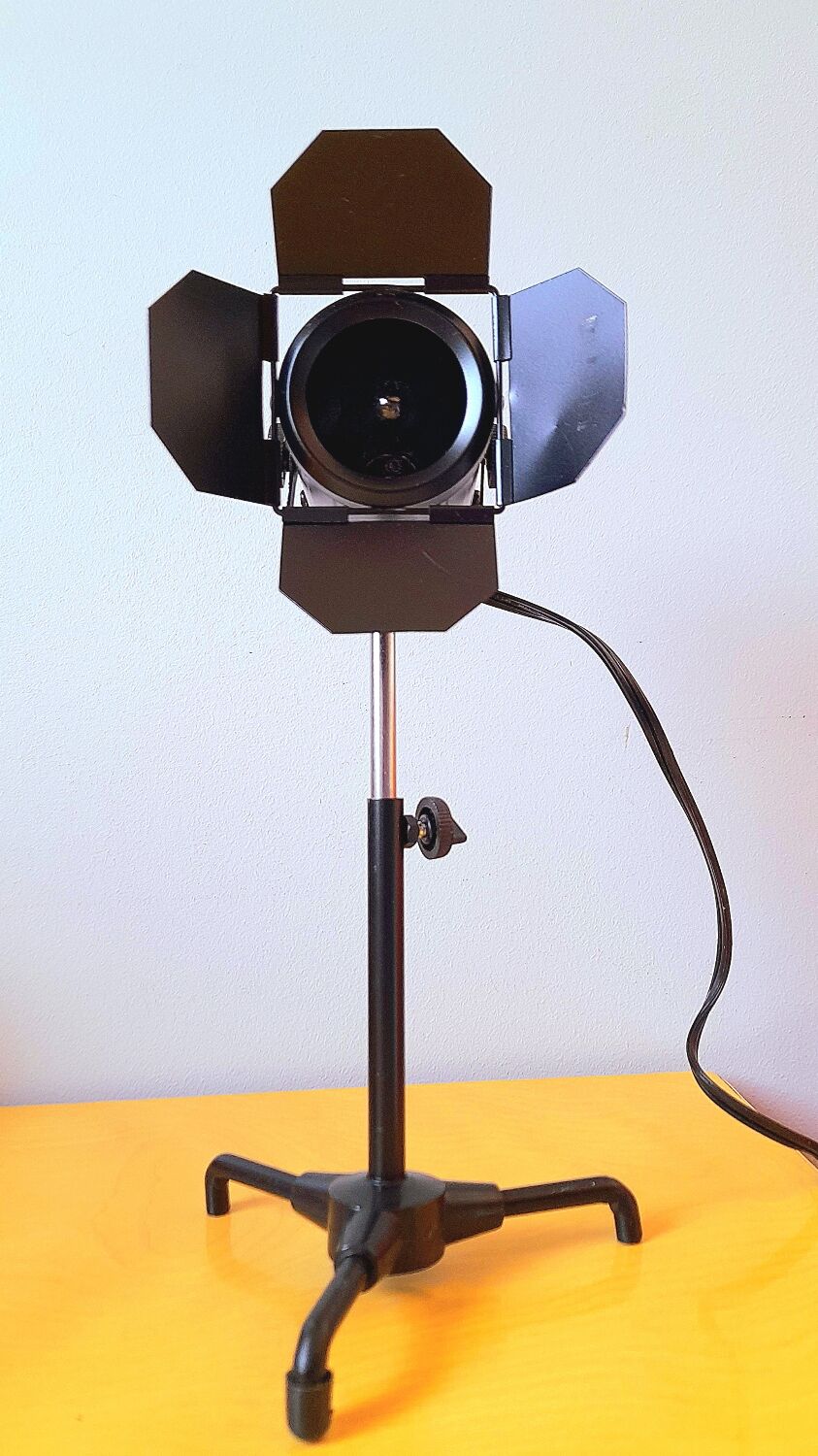 Renault projector advertising lamp