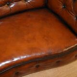 Chesterfield Regency Serpentine Sofa in Hand-Dyed Leather