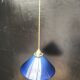 Suspension cône opaline bleu