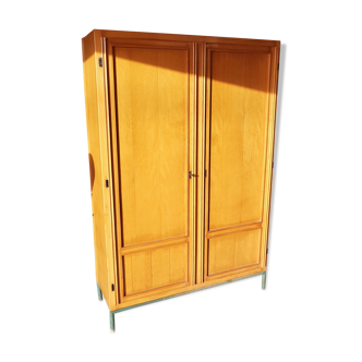 School cupboard