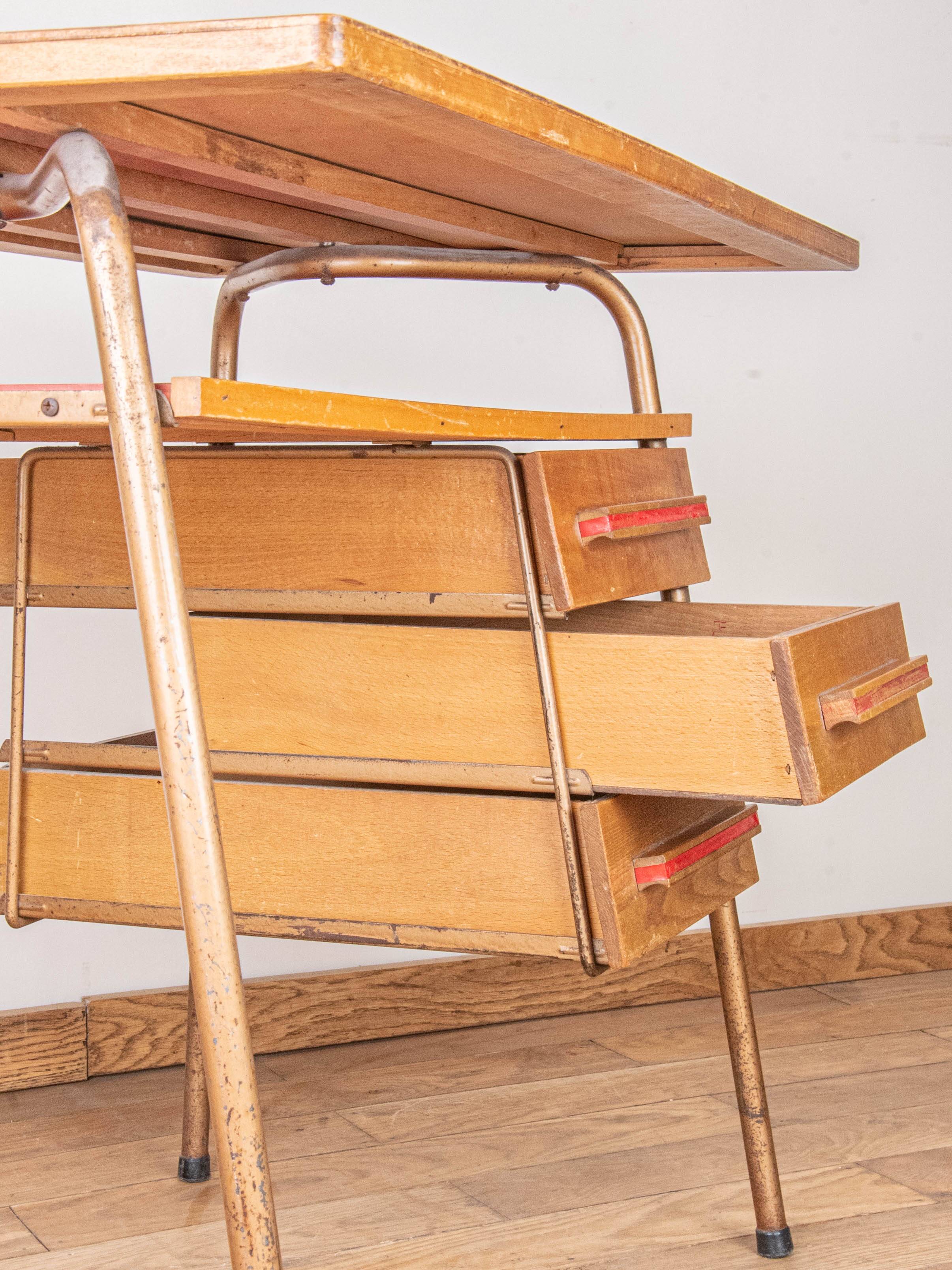 Children's desk