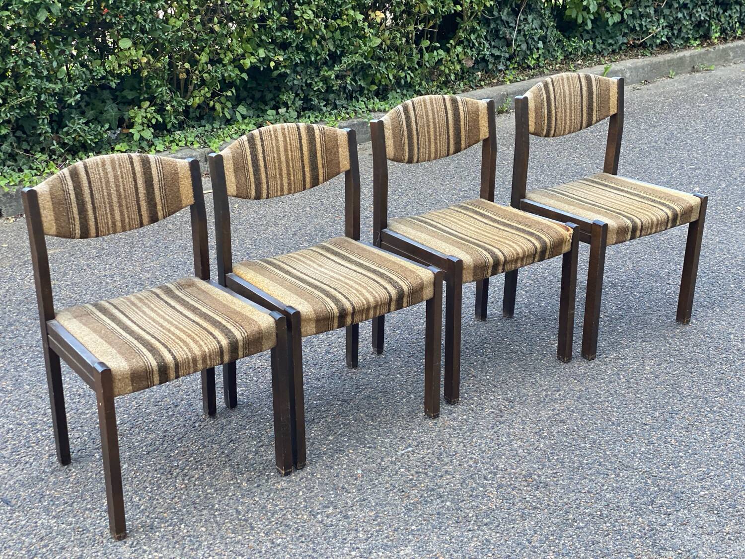 Set of 4 vintage Scandinavian Self chairs in solid wood and wool