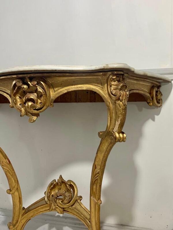 Console style louis xv, bois dorée et marbre, xixème siècle