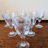 Verres anciens en cristal gravées