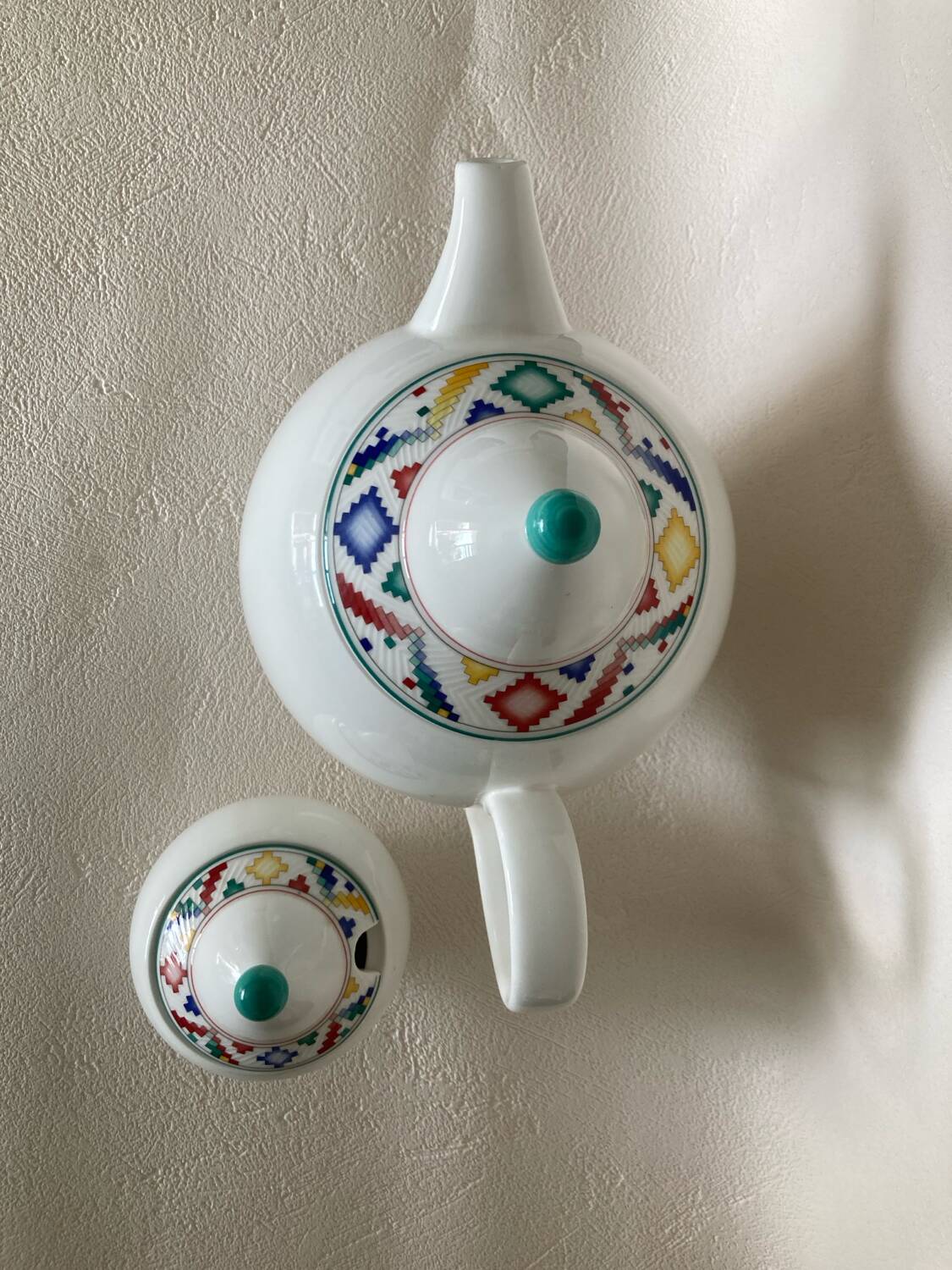 Villeroy and Boch Indian Look teapot and sugar bowl