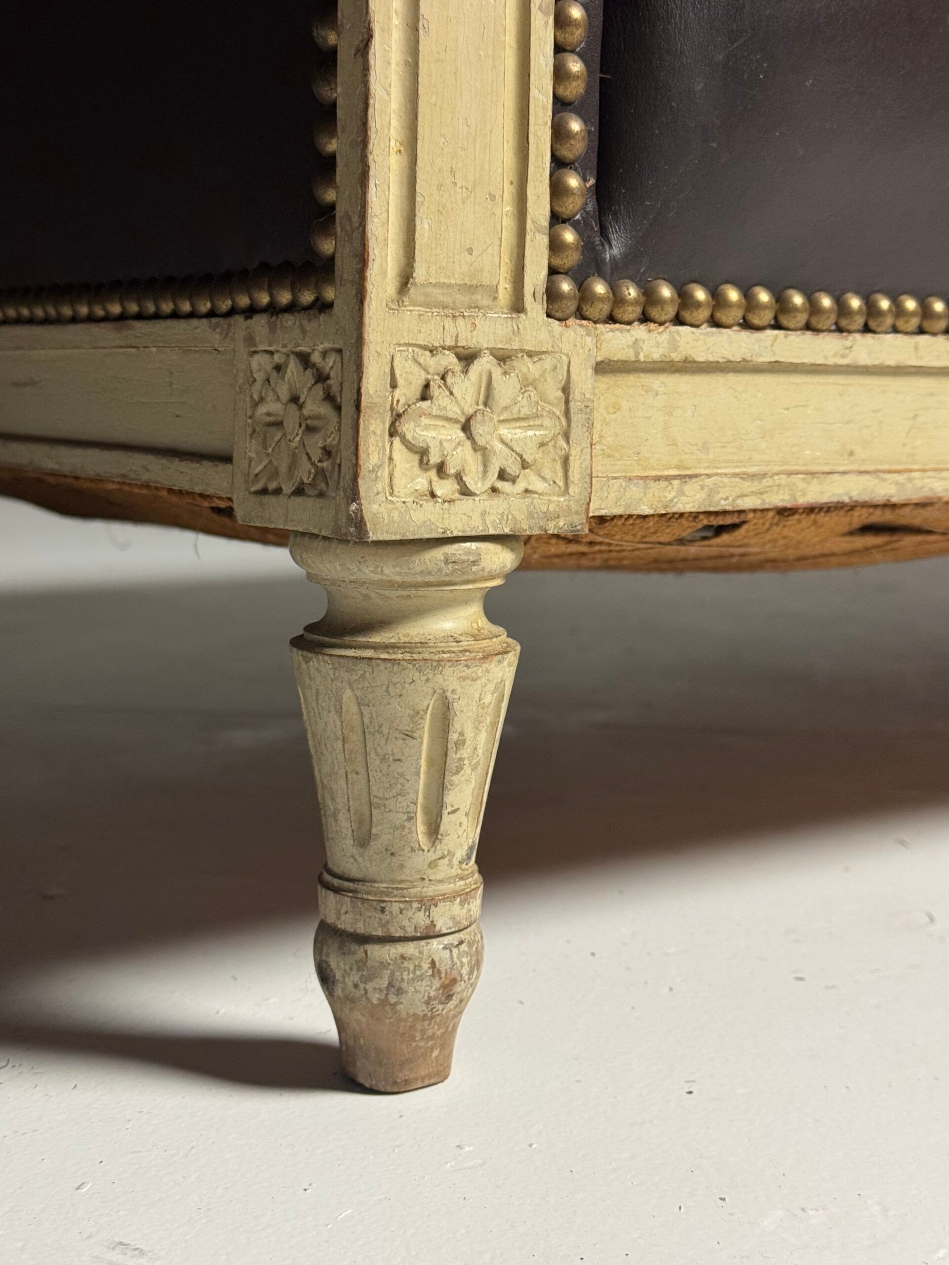 Canapé chaise longue français