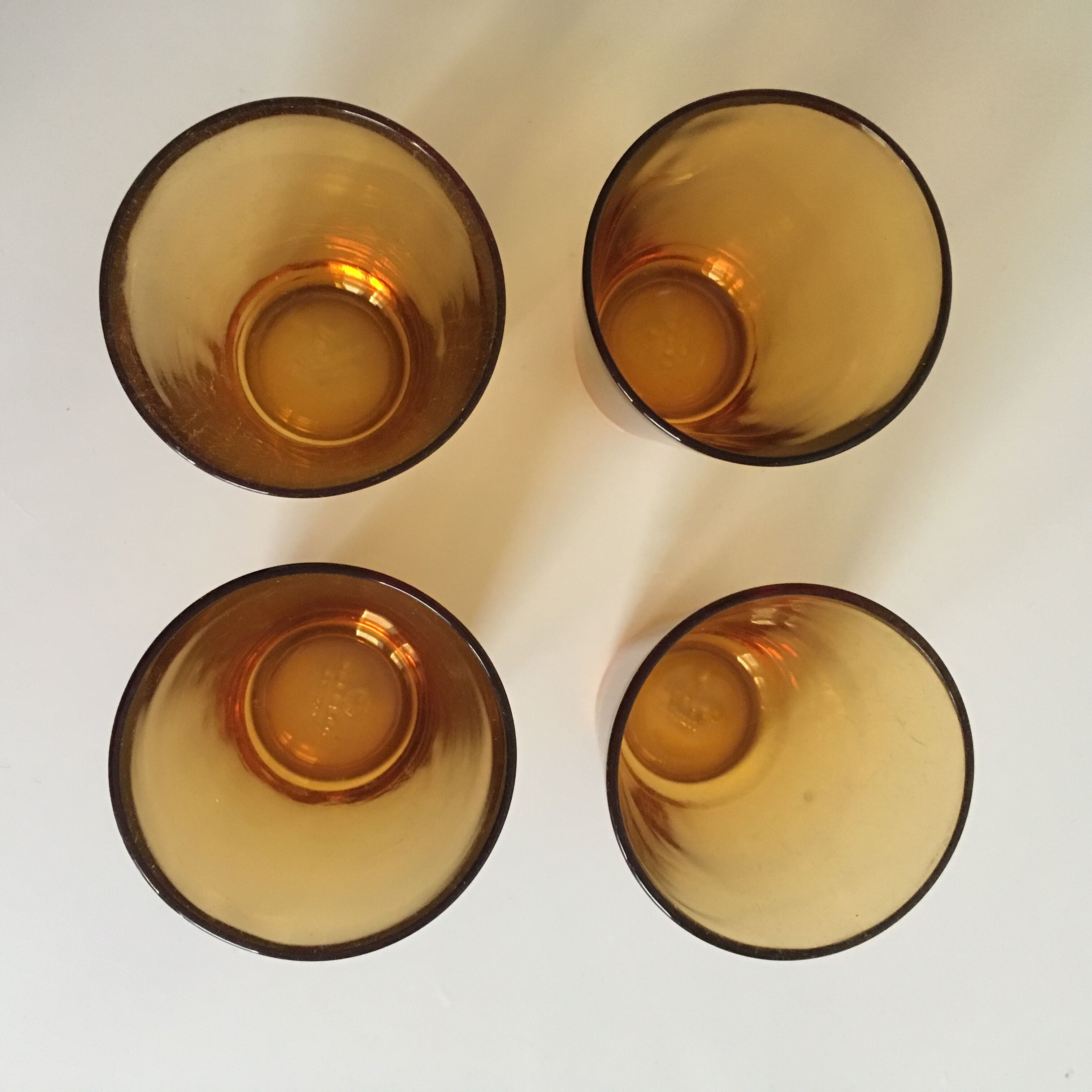Set of water glasses yellow ochre Vereco France