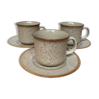 Set of 3 cups and sub-cups in earthenware