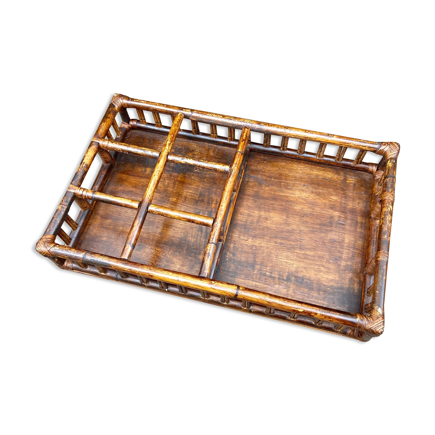 Serving tray in rattan and bamboo