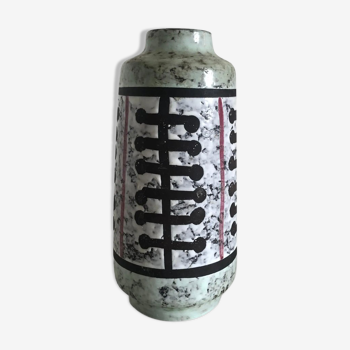 Graphic vase