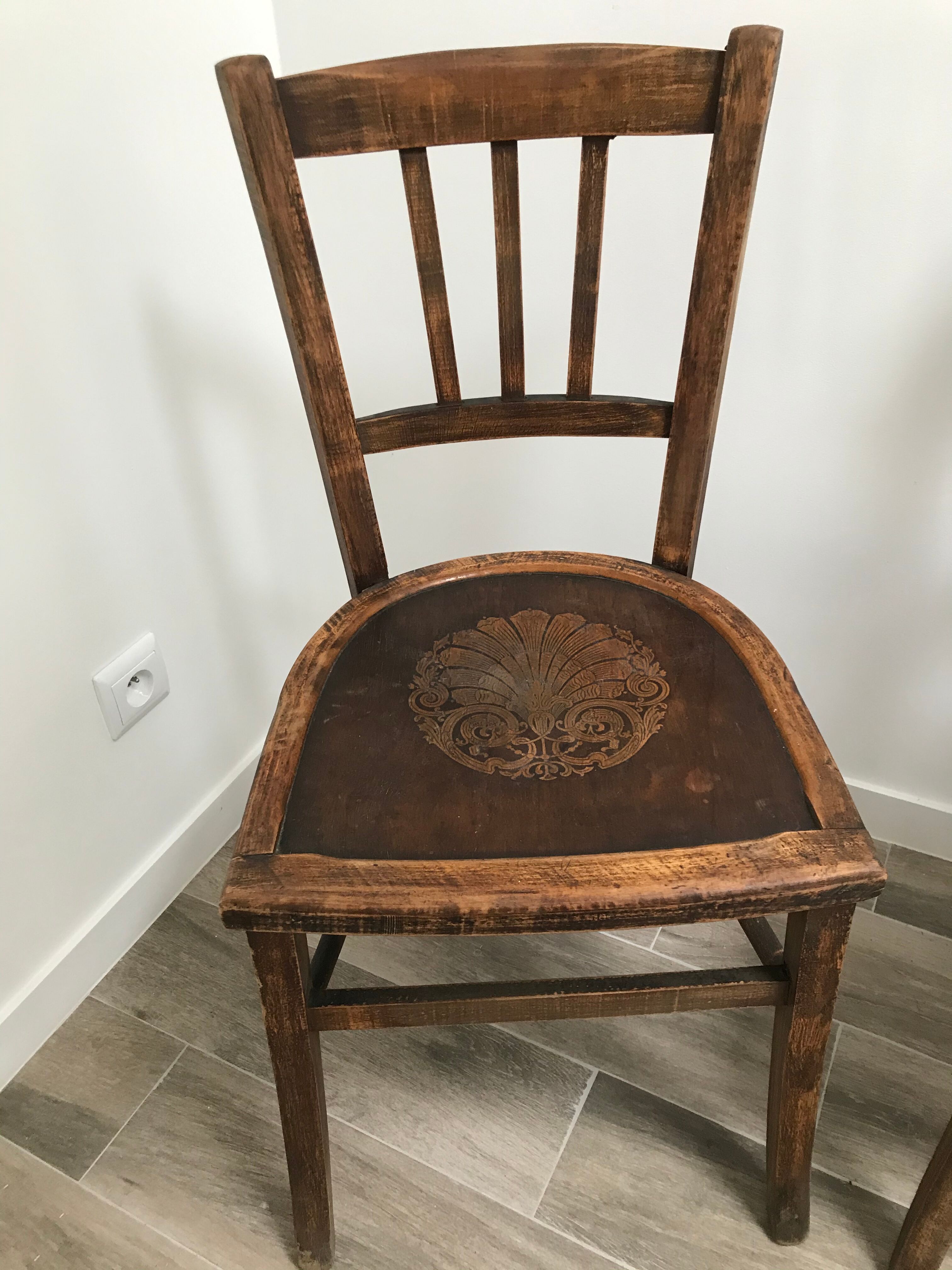 Engraved 1930 bistro chair