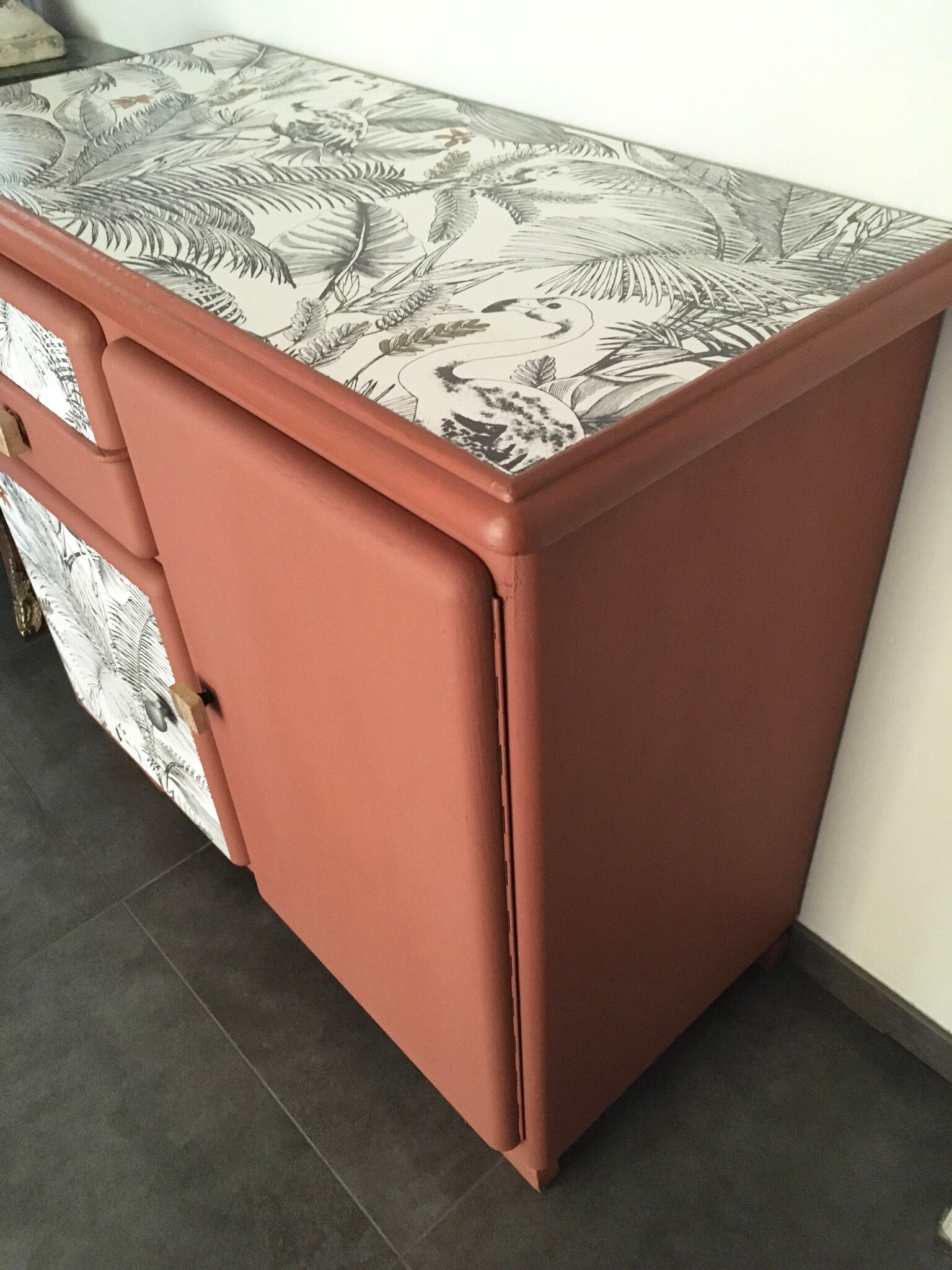 Side board terracotta