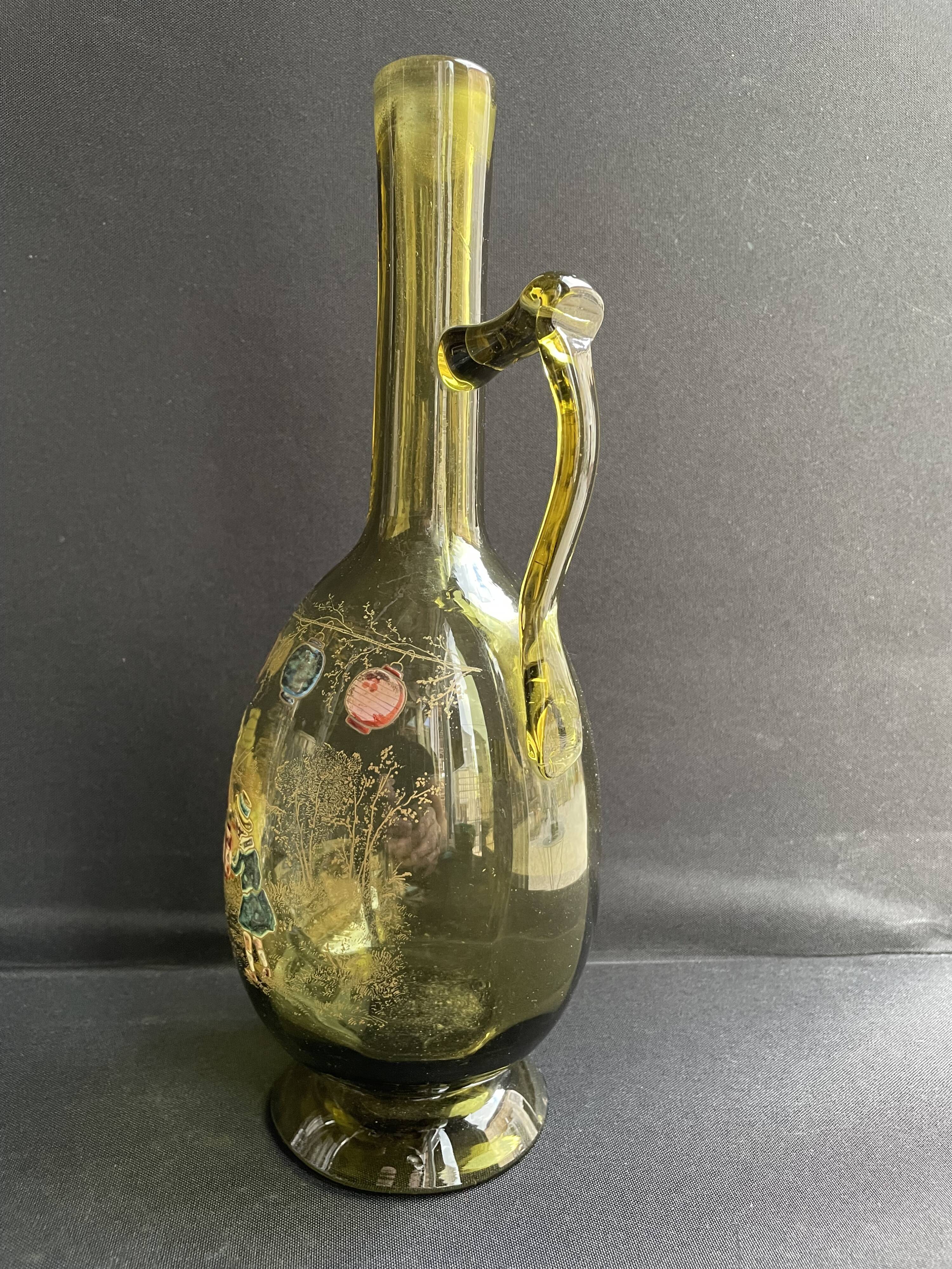 François-Théodore Legras - Verrerie La Plaine Saint Denis - Broc on pedestal with antique green background