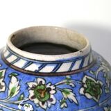 Ceramic vase iznic Turkey Ottoman art 19th